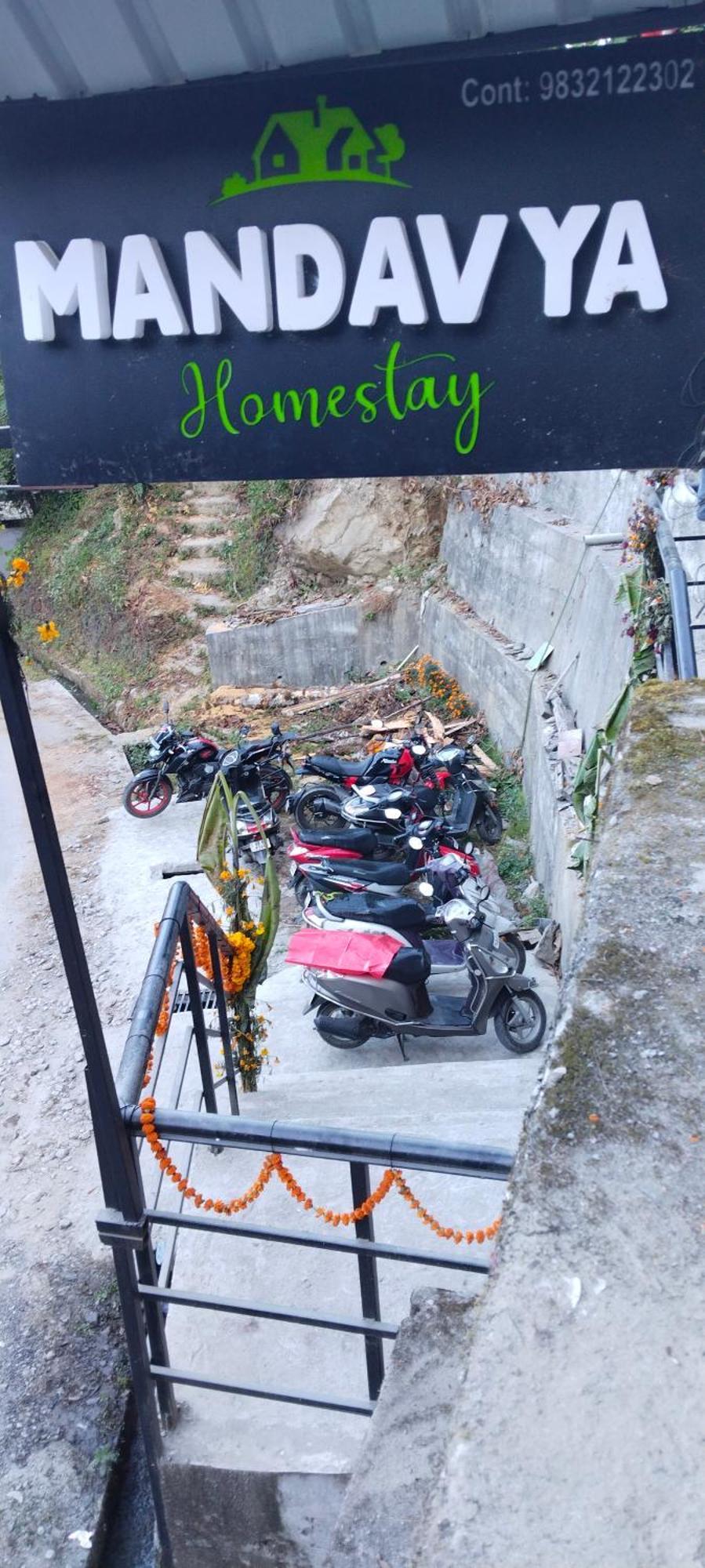 Mandavya Homestay Pelling Ngoại thất bức ảnh